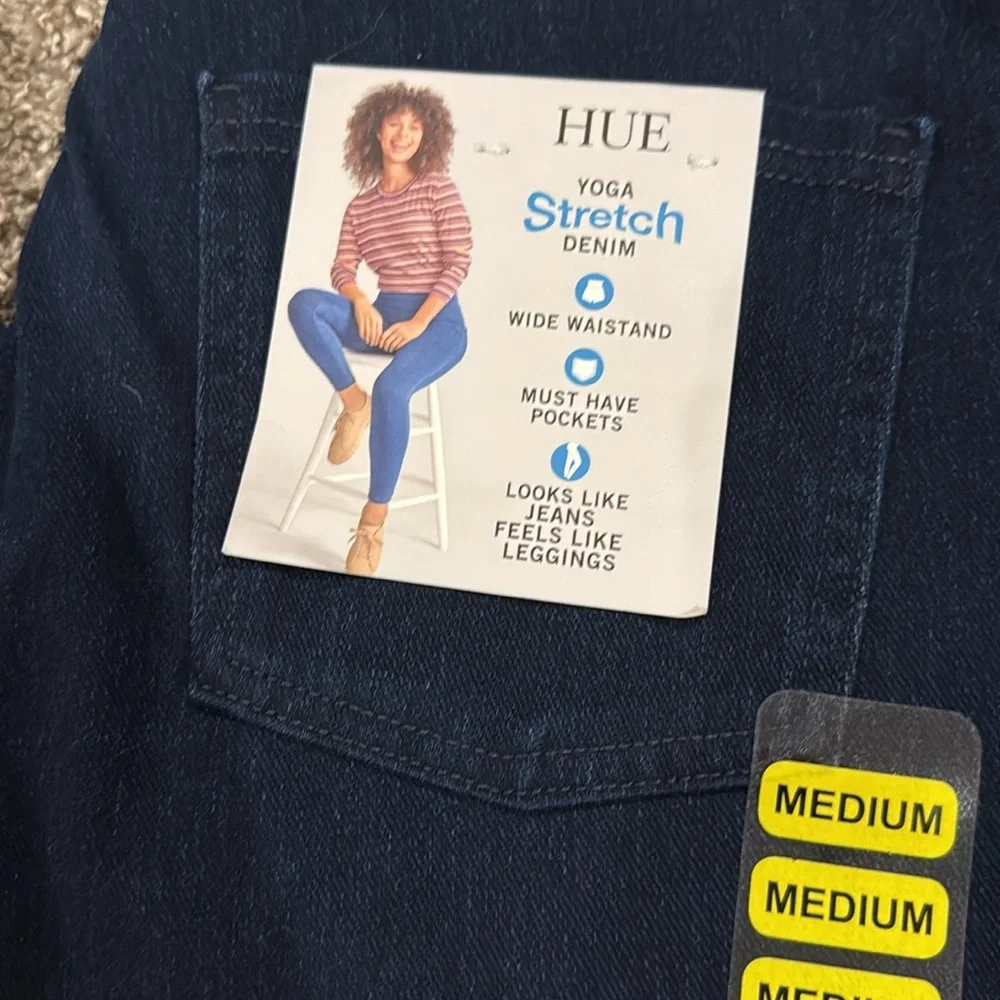HUE New women’s leggings medium , stretchy skinny, jean jagging